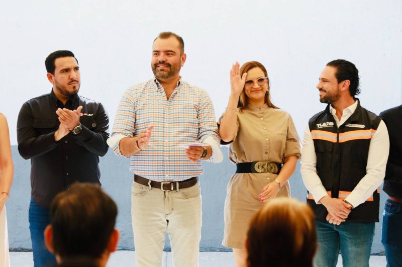 Impulsa Gerardo Quirino obra pública y empleo en Los Agaves